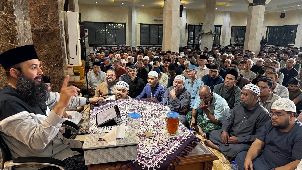 Menggapai Keluarga Sakinah – Ustadz DR Syafiq Riza Basalamah MA