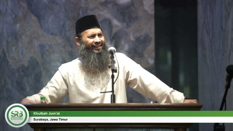 Khutbah Jumat: Jangan Menjadi Ekor – Ustadz Dr Syafiq Riza Basalamah, MA